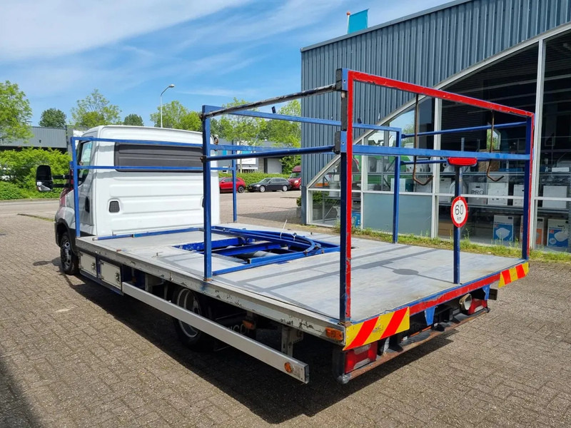 Iveco Daily 50C18 Plateau/ Airco/ PTO/ E6 - Carrinha de caixa aberta: foto 5 Iveco Daily 50C18 Plateau/ Airco/ PTO/ E6 - Carrinha de caixa aberta: foto 5