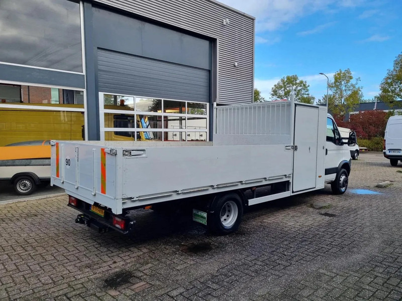Iveco Daily 70C21 3.0D/ 204PS/ Radstand 475 cm/ Openlaadbak 4m - Carrinha de caixa aberta: foto 2 Iveco Daily 70C21 3.0D/ 204PS/ Radstand 475 cm/ Openlaadbak 4m - Carrinha de caixa aberta: foto 2