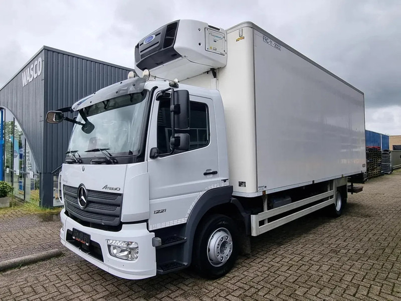 Mercedes-Benz Atego 1221 Kuhlkoffer/ Carrier 850/ Chereau/ ATP 2025 / LBW / EURO 6 - Camião frigorífico: foto 5 Mercedes-Benz Atego 1221 Kuhlkoffer/ Carrier 850/ Chereau/ ATP 2025 / LBW / EURO 6 - Camião frigorífico: foto 5