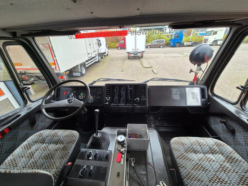 Carro de bombeiro Mercedes-Benz SK 1224 OFFROAD/ FEUERWEHR/ 4X4/ DOKA/ EXPEDITIE/ EXPEDITION: foto 8