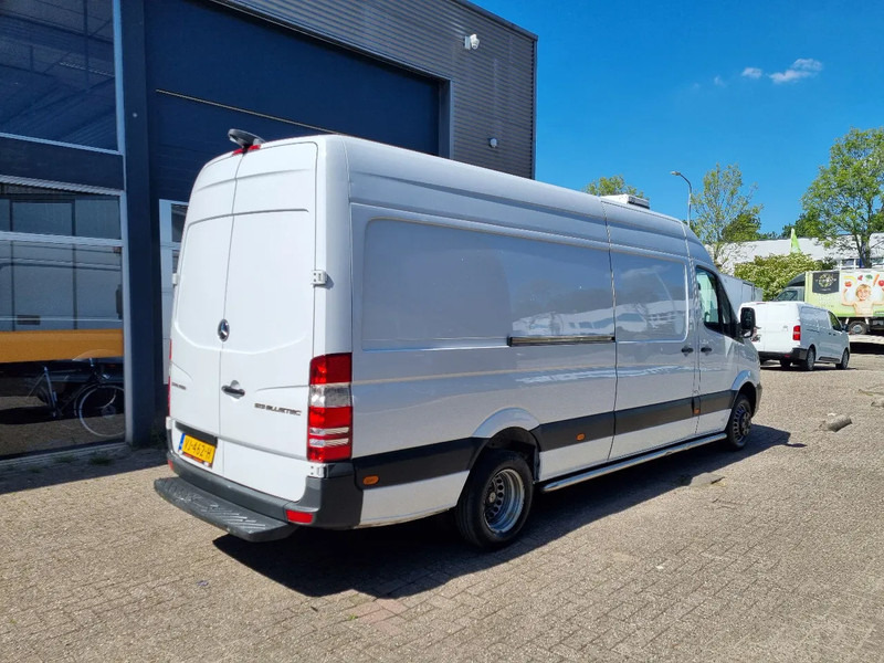 Mercedes-Benz Sprinter 513 CDI/ Kuhlwagen/ MAXI/ Carrier/ E6 - Carrinha frigorífica: foto 2 Mercedes-Benz Sprinter 513 CDI/ Kuhlwagen/ MAXI/ Carrier/ E6 - Carrinha frigorífica: foto 2