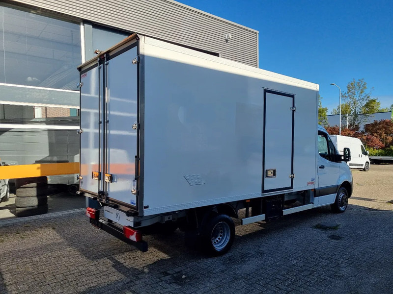 Mercedes-Benz Sprinter 516 CDI Kuhlkoffer/ Carrier/ 8 PALLETS/ EURO 6D - Carrinha frigorífica: foto 2 Mercedes-Benz Sprinter 516 CDI Kuhlkoffer/ Carrier/ 8 PALLETS/ EURO 6D - Carrinha frigorífica: foto 2