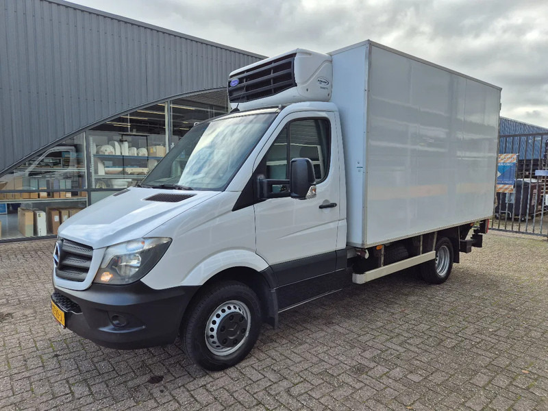 Mercedes-Benz Sprinter 519 CDI Kuhlkoffer/ LBW/ Carrier Xarios 500 - Carrinha frigorífica: foto 1 Mercedes-Benz Sprinter 519 CDI Kuhlkoffer/ LBW/ Carrier Xarios 500 - Carrinha frigorífica: foto 1