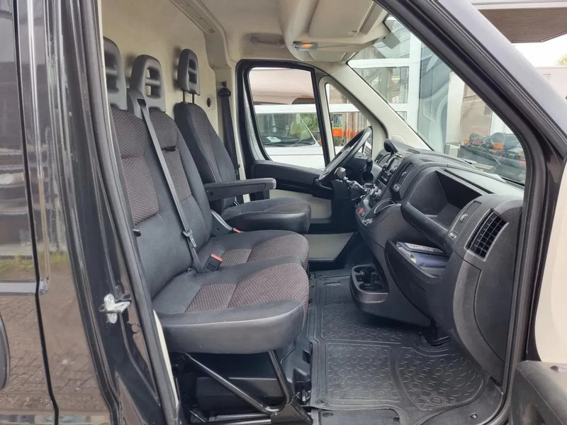 Furgão Peugeot Boxer 435 2.0 HDI L3H2 Pro/ Airco/ Navi/ Imperiaal: foto 7 Furgão Peugeot Boxer 435 2.0 HDI L3H2 Pro/ Airco/ Navi/ Imperiaal: foto 7