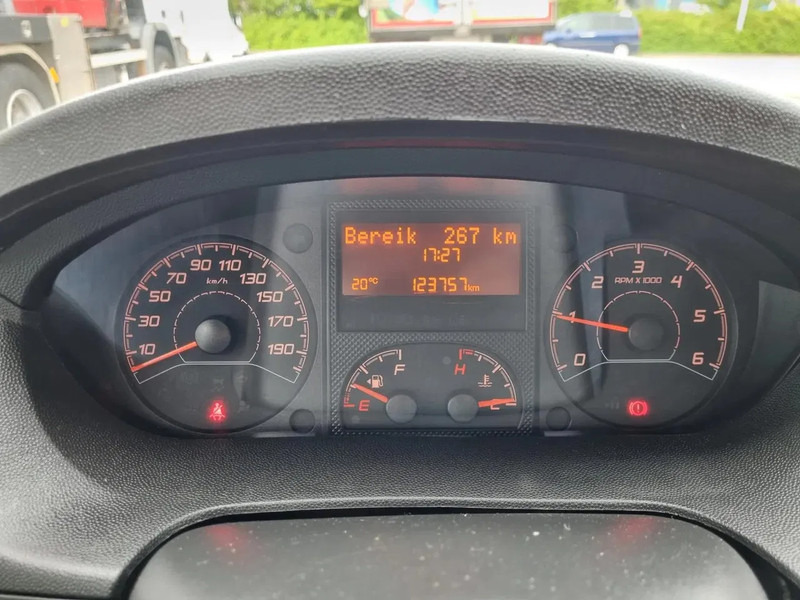 Furgão Peugeot Boxer 435 2.0 HDI L3H2 Pro/ Airco/ Navi/ Imperiaal: foto 11 Furgão Peugeot Boxer 435 2.0 HDI L3H2 Pro/ Airco/ Navi/ Imperiaal: foto 11