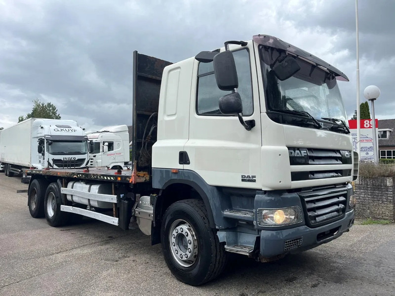 DAF CF 85.460 6X4 FULL STEEL SPRING MANUAL GEARBOX - Camião de caixa aberta/ Plataforma: foto 4 DAF CF 85.460 6X4 FULL STEEL SPRING MANUAL GEARBOX - Camião de caixa aberta/ Plataforma: foto 4