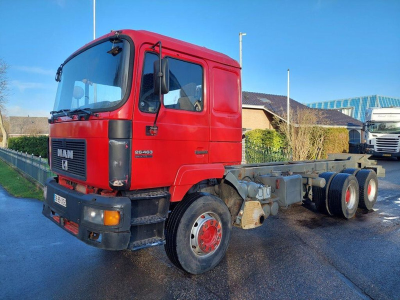 MAN 26.463 6X4 CHASSIS - Camião chassi: foto 1 MAN 26.463 6X4 CHASSIS - Camião chassi: foto 1
