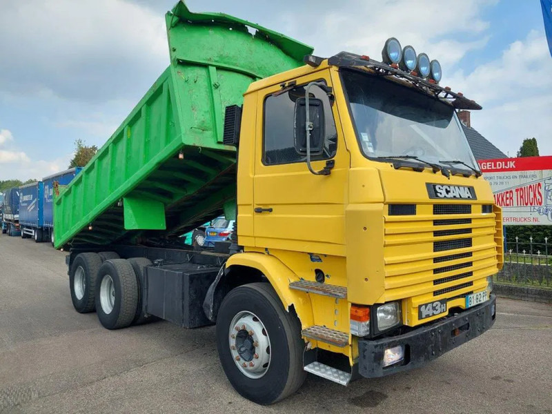Scania 143-400 V8 6x4 - Camião basculante: foto 2 Scania 143-400 V8 6x4 - Camião basculante: foto 2