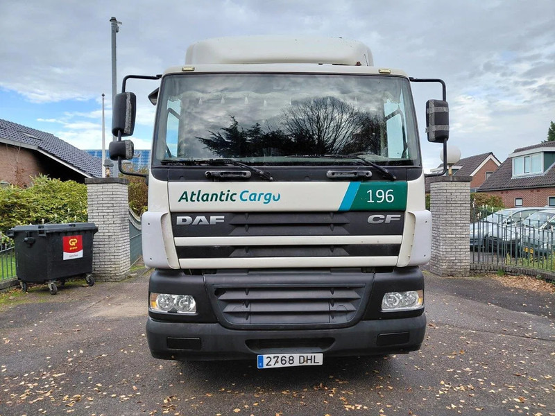 DAF CF 85.430 MANUAL ZF GEARBOX 4x2 Truckhead !! EURO 3 Engine !! - Tractor: foto 5 DAF CF 85.430 MANUAL ZF GEARBOX 4x2 Truckhead !! EURO 3 Engine !! - Tractor: foto 5