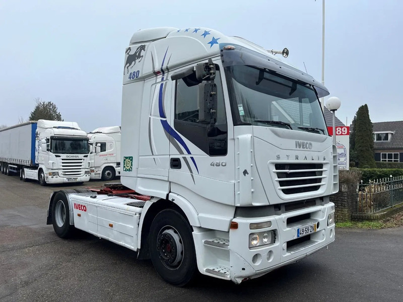 Iveco Stralis 440.48 MANUAL ZF GEARBOX ORIGINAL LOW MILEAGE - Tractor: foto 4 Iveco Stralis 440.48 MANUAL ZF GEARBOX ORIGINAL LOW MILEAGE - Tractor: foto 4