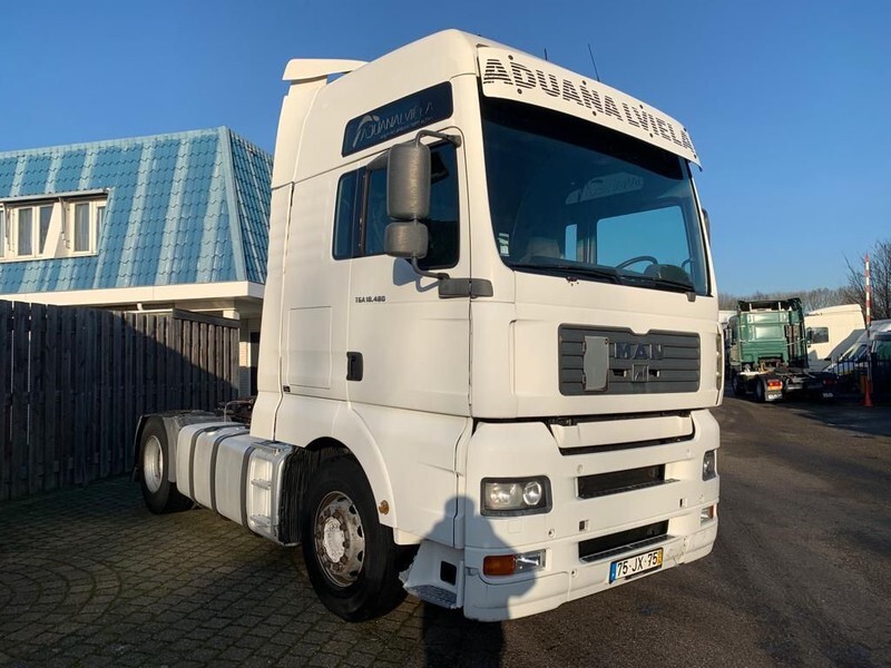 MAN TGA 18.480 6 HEAD ENGINE AUTOMATIC RETARDER - Tractor: foto 1 MAN TGA 18.480 6 HEAD ENGINE AUTOMATIC RETARDER - Tractor: foto 1