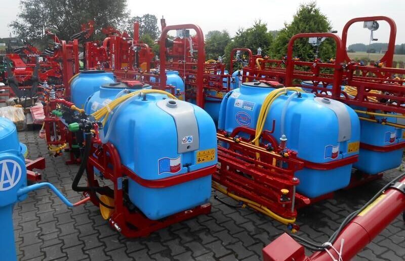 BIARDZKI Sprayer/Opryskiwacz zawieszany 400*l 12 m - Pulverizador montado: foto 4 BIARDZKI Sprayer/Opryskiwacz zawieszany 400*l 12 m - Pulverizador montado: foto 4