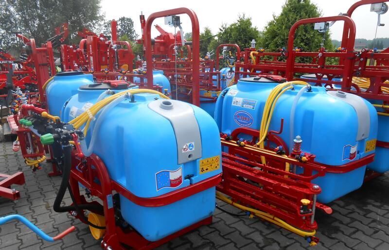 BIARDZKI Sprayer/Opryskiwacz zawieszany 400*l 12 m - Pulverizador montado: foto 2 BIARDZKI Sprayer/Opryskiwacz zawieszany 400*l 12 m - Pulverizador montado: foto 2