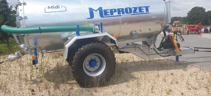 MEPROZET Güllefässer/ Slurry tank/ Beczkowóz 8000 l - Cisterna de chorume: foto 1 MEPROZET Güllefässer/ Slurry tank/ Beczkowóz 8000 l - Cisterna de chorume: foto 1