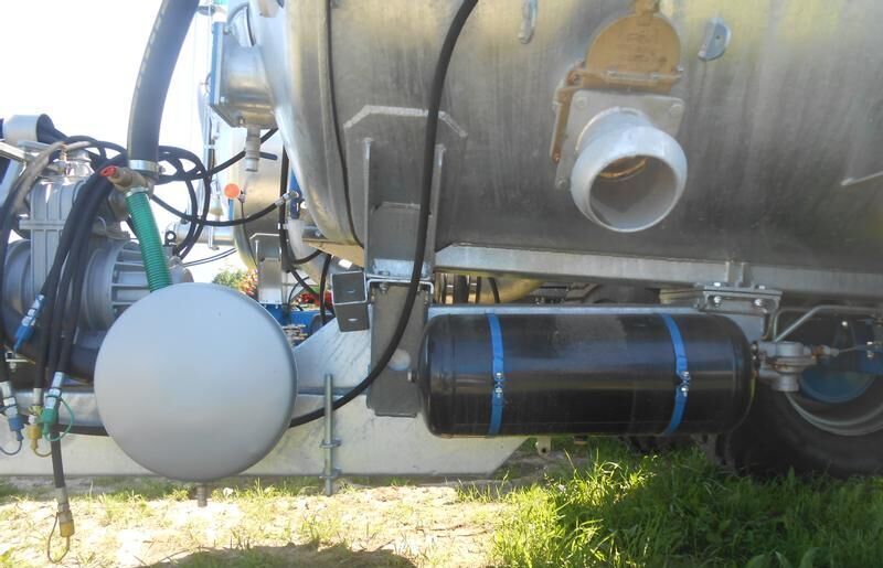 MEPROZET Güllefässer/ Slurry tank/ Beczkowóz T-528/5 (PN60/3) - Cisterna de chorume: foto 4 MEPROZET Güllefässer/ Slurry tank/ Beczkowóz T-528/5 (PN60/3) - Cisterna de chorume: foto 4