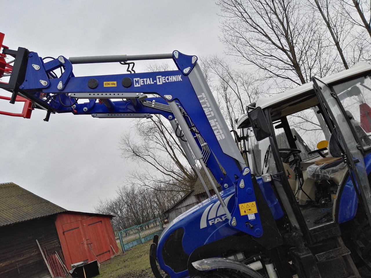 Metal-Technik Frontlader LANDINI / Ładowacz czołowy do LANDINI - Carregador frontal para o trator por Trator: foto 2 Metal-Technik Frontlader LANDINI / Ładowacz czołowy do LANDINI - Carregador frontal para o trator por Trator: foto 2