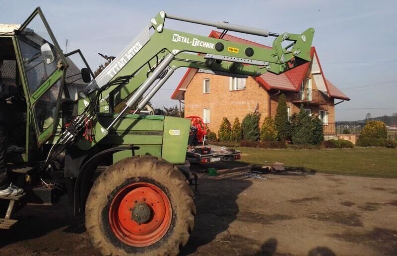 Metal-Technik für FENDT 309 TURBOMATIK - Carregador frontal para o trator: foto 4 Metal-Technik für FENDT 309 TURBOMATIK - Carregador frontal para o trator: foto 4