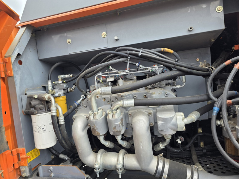 Hitachi zx350lcn-5B labounty scrap shear hitachi zx 350 genesis labounty fortress - Manipulador de material: foto 4 Hitachi zx350lcn-5B labounty scrap shear hitachi zx 350 genesis labounty fortress - Manipulador de material: foto 4