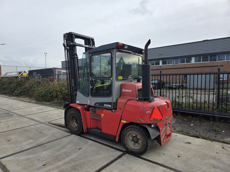 Kalmar DCE 55-6HM diesel heftruck kalmar forklift diesel 5.5 ton - Empilhadeira a diesel: foto 3 Kalmar DCE 55-6HM diesel heftruck kalmar forklift diesel 5.5 ton - Empilhadeira a diesel: foto 3