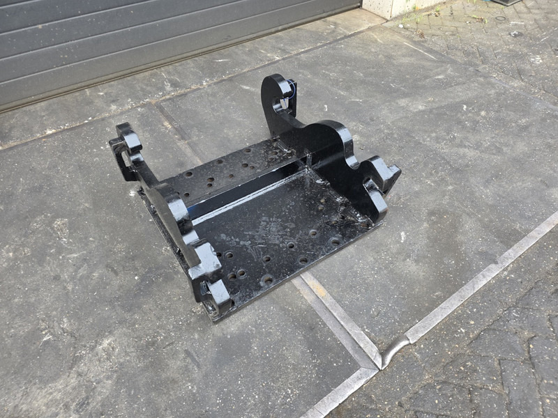 Kopplaat cw45 breedt adapter plate hammer plate verachtert cw45 - Acoplamento rápido por Máquina de construção: foto 2 Kopplaat cw45 breedt adapter plate hammer plate verachtert cw45 - Acoplamento rápido por Máquina de construção: foto 2