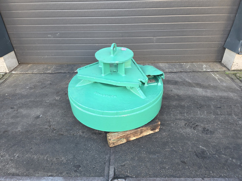 Scrap magnet schrootmagneet steinert demag magneet liebherr sennebogen - Garra por Máquina de construção: foto 2 Scrap magnet schrootmagneet steinert demag magneet liebherr sennebogen - Garra por Máquina de construção: foto 2