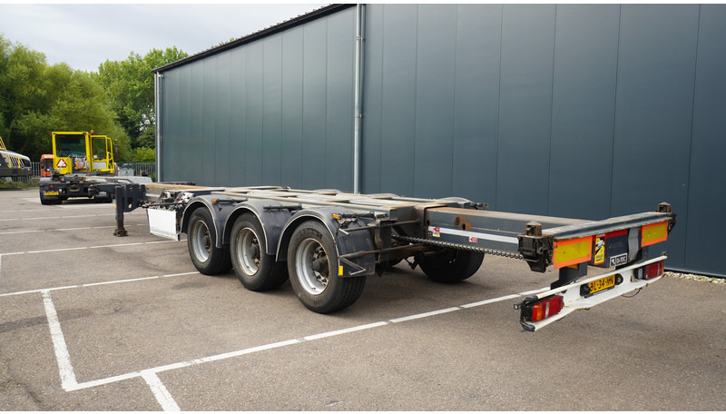 D-Tec 3 AXLE MULTI CONTAINER TRANSPORT TRAILER EXTENDABLE 45 FT - Semi-reboque transportador de contêineres/ Caixa móvel: foto 4 D-Tec 3 AXLE MULTI CONTAINER TRANSPORT TRAILER EXTENDABLE 45 FT - Semi-reboque transportador de contêineres/ Caixa móvel: foto 4