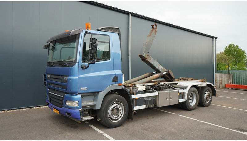 DAF CF 85.410 6X2 HOOKARM SYSTEM 681.000KM - Camião polibenne: foto 3 DAF CF 85.410 6X2 HOOKARM SYSTEM 681.000KM - Camião polibenne: foto 3