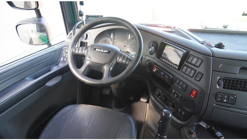 DAF XF 460 6X2 FRIGO SSC 774.000KM - Camião frigorífico: foto 5 DAF XF 460 6X2 FRIGO SSC 774.000KM - Camião frigorífico: foto 5