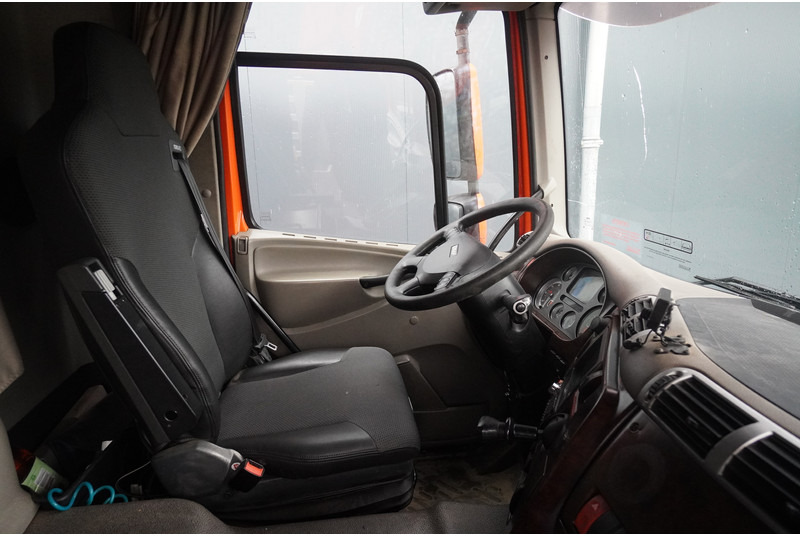 Ginaf X 4446 TS 8X8 TIPPER - Camião basculante: foto 5 Ginaf X 4446 TS 8X8 TIPPER - Camião basculante: foto 5