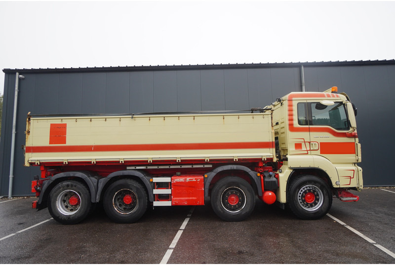 MAN TGS 35.500 8X4 TIPPER - Camião basculante: foto 3 MAN TGS 35.500 8X4 TIPPER - Camião basculante: foto 3