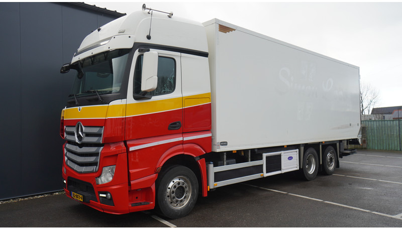 Mercedes-Benz ACTROS 2745 6X2 FRIGO 860.000KM - Camião frigorífico: foto 3 Mercedes-Benz ACTROS 2745 6X2 FRIGO 860.000KM - Camião frigorífico: foto 3