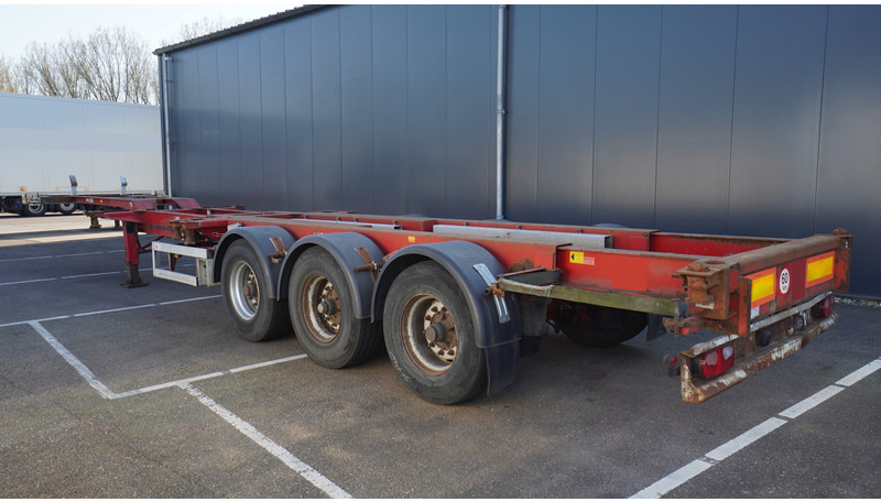 Renders 3 AXLE EXTENDABLE CONTAINER TRANSPORT TRAILER - Semi-reboque transportador de contêineres/ Caixa móvel: foto 4 Renders 3 AXLE EXTENDABLE CONTAINER TRANSPORT TRAILER - Semi-reboque transportador de contêineres/ Caixa móvel: foto 4
