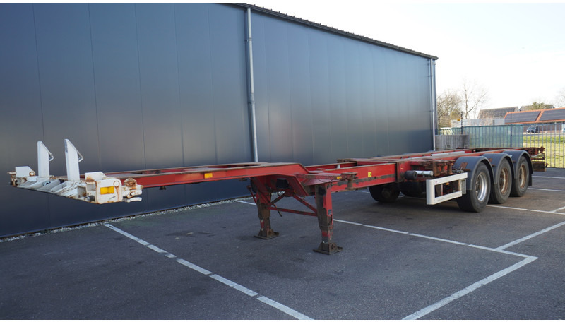 Renders 3 AXLE EXTENDABLE CONTAINER TRANSPORT TRAILER - Semi-reboque transportador de contêineres/ Caixa móvel: foto 2 Renders 3 AXLE EXTENDABLE CONTAINER TRANSPORT TRAILER - Semi-reboque transportador de contêineres/ Caixa móvel: foto 2