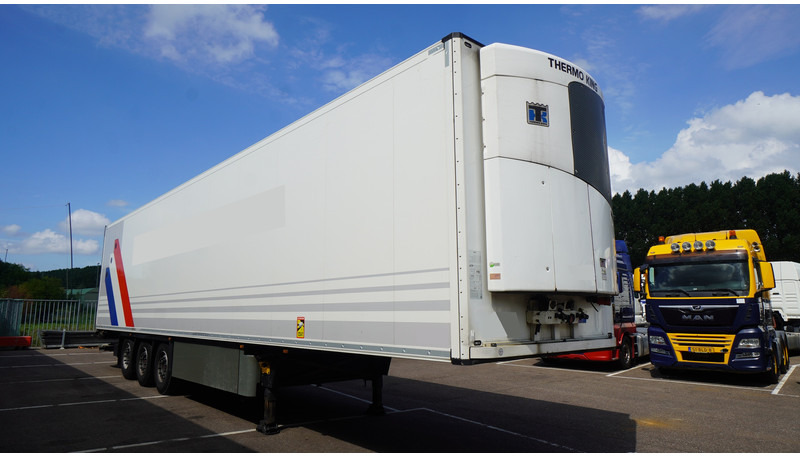 Schmitz Cargobull 3 AXLE FRIGO TRAILER WITH THERMO KING SLX I BI-TEMP - Semi-reboque frigorífico: foto 3 Schmitz Cargobull 3 AXLE FRIGO TRAILER WITH THERMO KING SLX I BI-TEMP - Semi-reboque frigorífico: foto 3