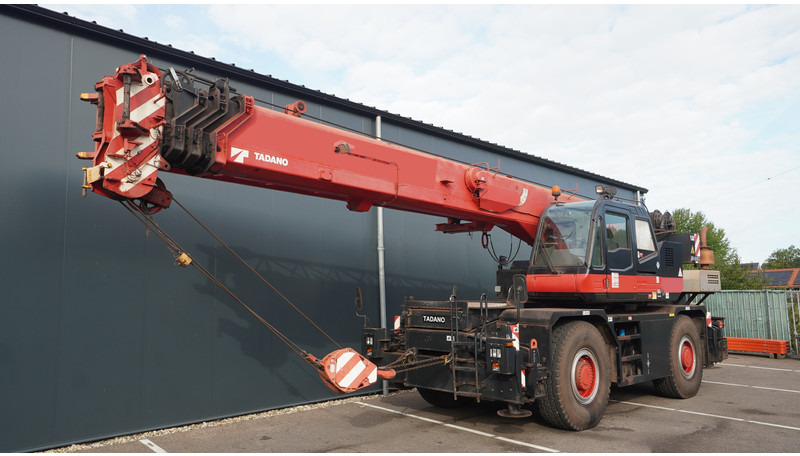 Tadano-Faun GR-300EX WITH JIB 4X4X4 ROUGH TERRAIN CRANE - Camião grua: foto 3 Tadano-Faun GR-300EX WITH JIB 4X4X4 ROUGH TERRAIN CRANE - Camião grua: foto 3