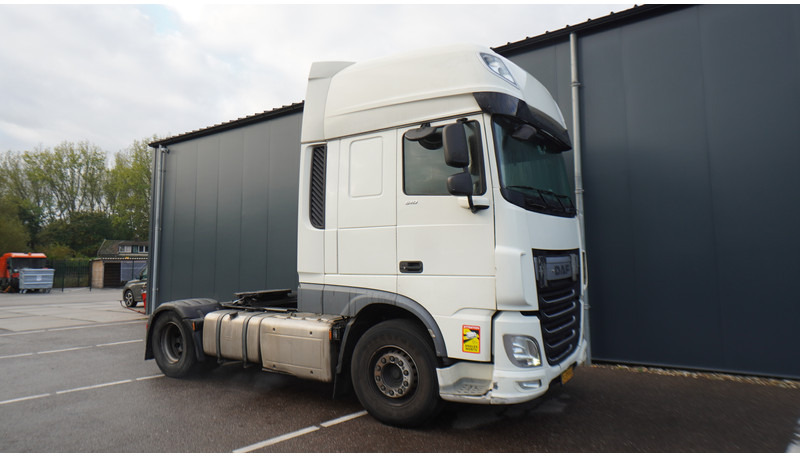 DAF XF510 FT SSC EURO 6 ENGINE PROBLEM - Tractor: foto 4 DAF XF510 FT SSC EURO 6 ENGINE PROBLEM - Tractor: foto 4