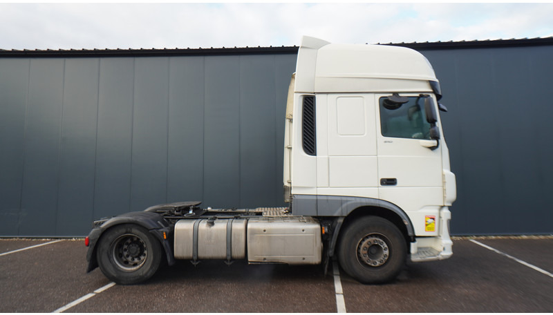 DAF XF510 FT SSC EURO 6 ENGINE PROBLEM - Tractor: foto 2 DAF XF510 FT SSC EURO 6 ENGINE PROBLEM - Tractor: foto 2
