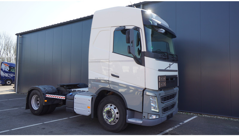 Volvo FH 420 ADR 841.000KM EURO 6 - Tractor: foto 4 Volvo FH 420 ADR 841.000KM EURO 6 - Tractor: foto 4