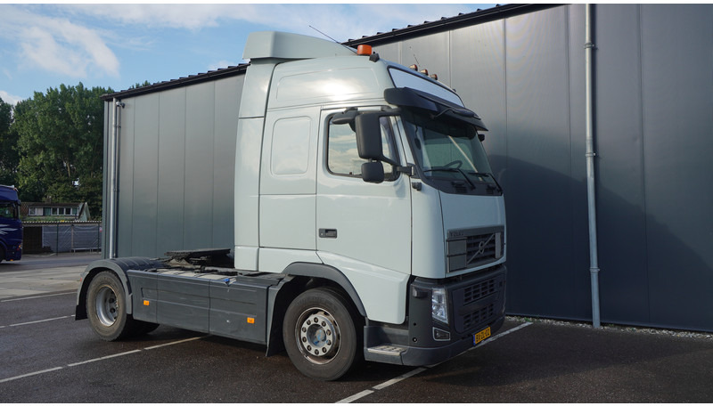Volvo FH 420 ADR EURO 5 GLOBETROTTER - Tractor: foto 4 Volvo FH 420 ADR EURO 5 GLOBETROTTER - Tractor: foto 4