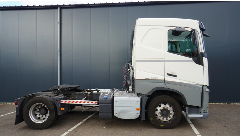 Volvo FH 420 ADR EURO 6 756.000KM - Tractor: foto 2 Volvo FH 420 ADR EURO 6 756.000KM - Tractor: foto 2