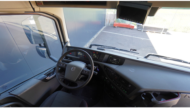 Volvo FH420 6X2 ADR EURO 6 - Tractor: foto 5 Volvo FH420 6X2 ADR EURO 6 - Tractor: foto 5
