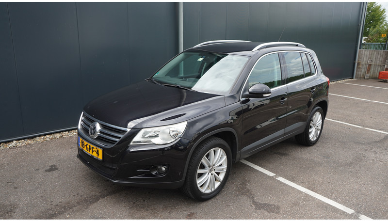 Volkswagen Tiguan 1.4TSI SPORT & STYLE 4MOTION - Minibus, Furgão de passageiros: foto 3 Volkswagen Tiguan 1.4TSI SPORT & STYLE 4MOTION - Minibus, Furgão de passageiros: foto 3