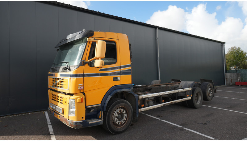 Volvo FM9 340 6X2 CHASSIS EURO 5 480000KM - Camião chassi: foto 3 Volvo FM9 340 6X2 CHASSIS EURO 5 480000KM - Camião chassi: foto 3