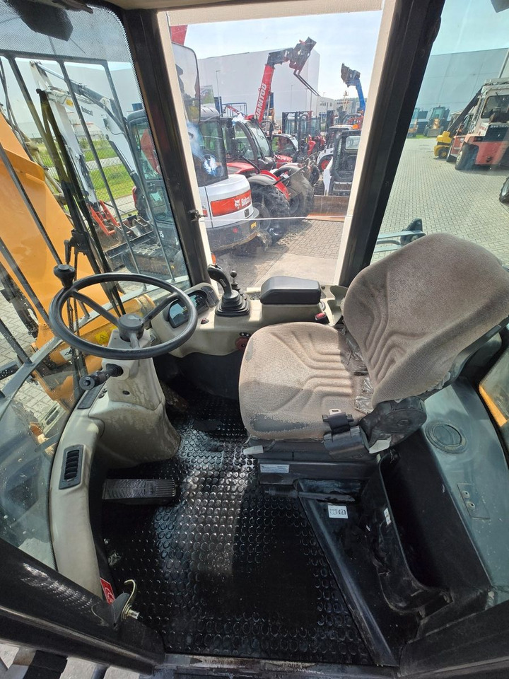 Pá carregadora de rodas Case 21E: foto 11 Pá carregadora de rodas Case 21E: foto 11