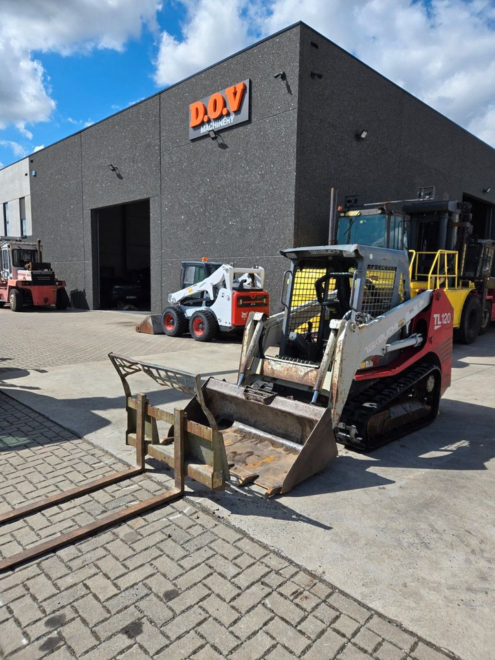 Takeuchi TL120 - Pá carregadora de rodas: foto 1 Takeuchi TL120 - Pá carregadora de rodas: foto 1