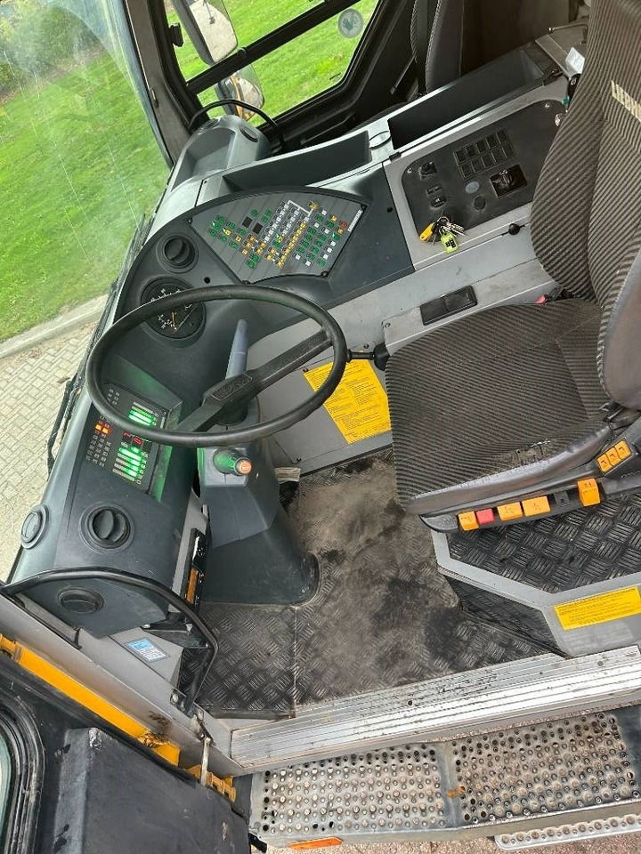 Liebherr LTM 1055-3.1 - Grua todo o terreno: foto 5 Liebherr LTM 1055-3.1 - Grua todo o terreno: foto 5