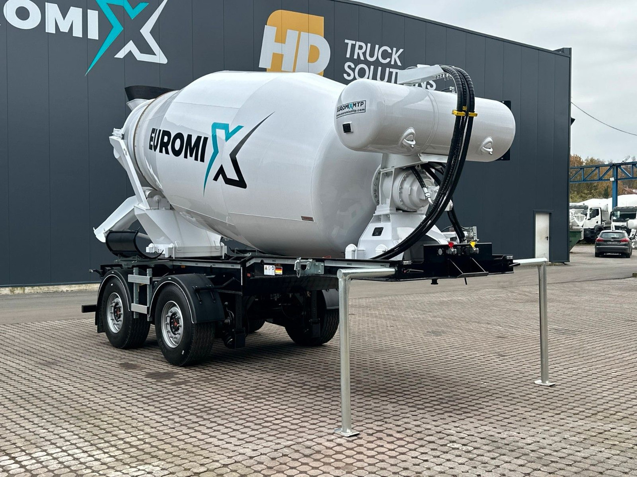 EUROMIX MTP - 10m³ Betonmischer-Auflieger - Camião betoneira: foto 4 EUROMIX MTP - 10m³ Betonmischer-Auflieger - Camião betoneira: foto 4