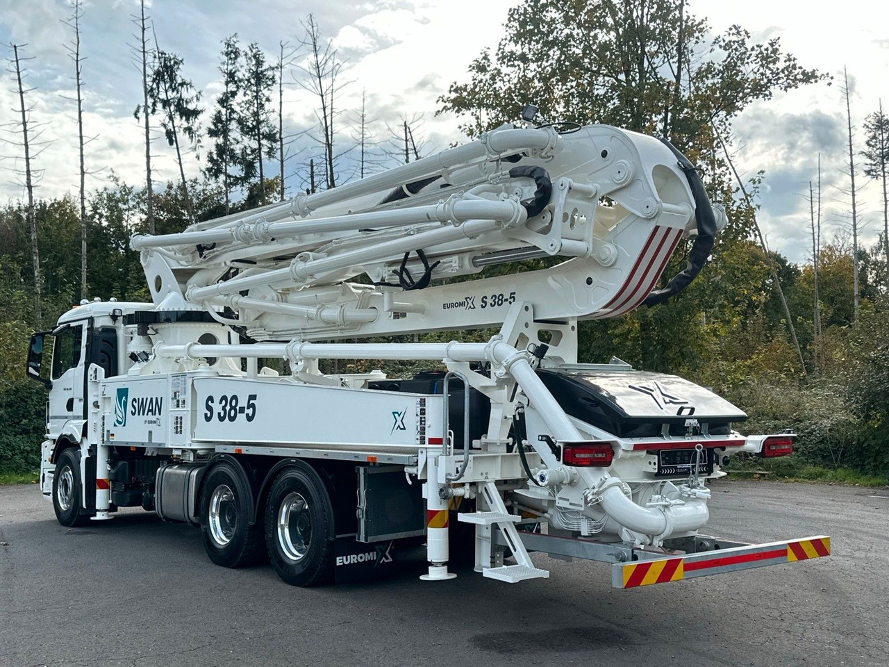 MAN TGS 26.510 6x4 SWAN TSP 38-5 160RZ ( 38m ) - Camião betoneira: foto 4 MAN TGS 26.510 6x4 SWAN TSP 38-5 160RZ ( 38m ) - Camião betoneira: foto 4