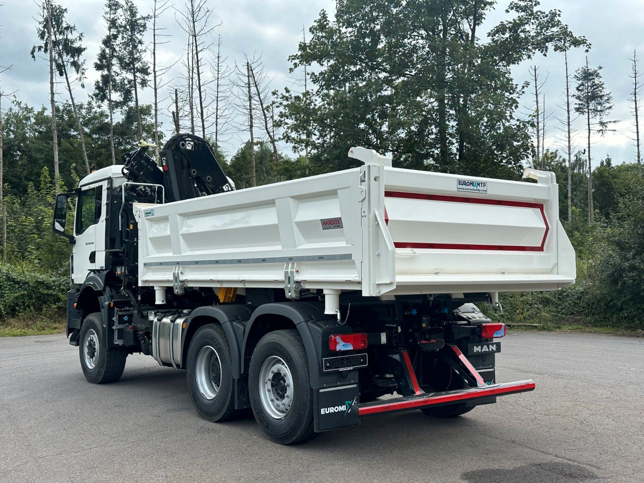 MAN TGS 28.440 6x4-4/3-Seiten- Kipper / Hiab 138-3 - Camião basculante, Camião grua: foto 5 MAN TGS 28.440 6x4-4/3-Seiten- Kipper / Hiab 138-3 - Camião basculante, Camião grua: foto 5