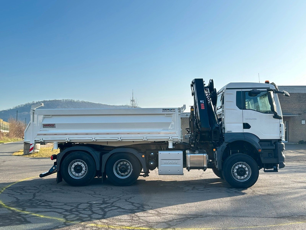 MAN TGS 28.440 6x4-4/3-Seiten- Kipper / Hiab 228-6 - Camião basculante, Camião grua: foto 5 MAN TGS 28.440 6x4-4/3-Seiten- Kipper / Hiab 228-6 - Camião basculante, Camião grua: foto 5